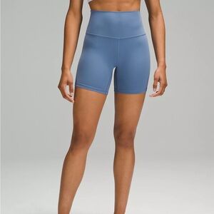 lululemon athletica Blue 6” Align Shorts